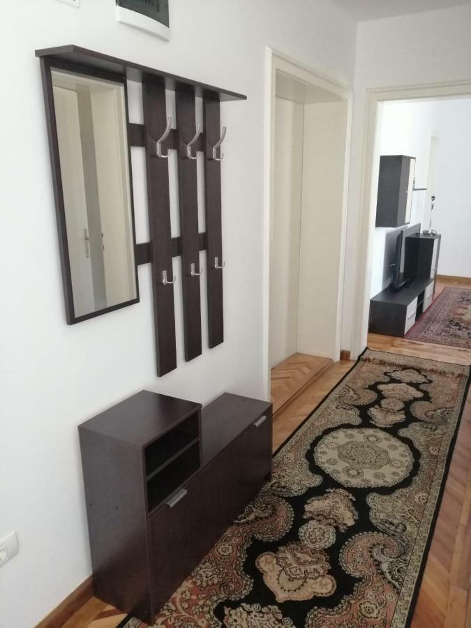 Crisan 40 Casa Muntean 100Mp 3Camere 3Paturi 1 Canapea 2 Dormitoare Parcare Timişoara Exterior foto